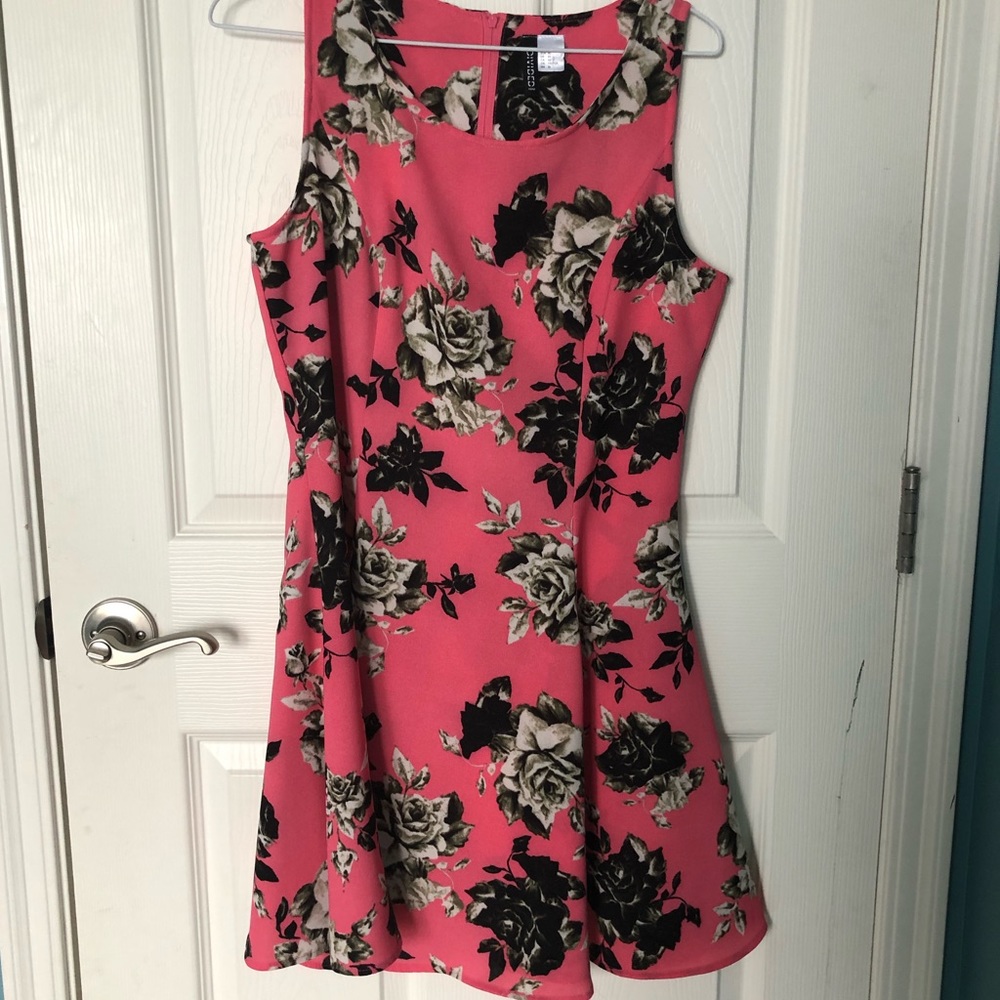 Midi dress sleeveless by H&M
